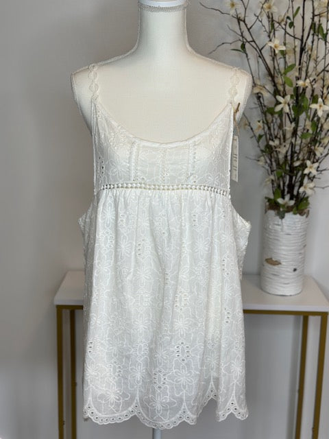 Eyelet Coverup